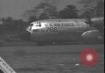 Standbild Flüchtlinge Paulis Republik Kongo, 1964, aus Sekunde 24 historischem Filmmaterial Videoclip 65675058320