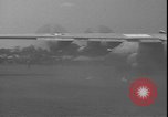 Standbild Flüchtlinge Paulis Republik Kongo, 1964, aus Sekunde 53 historischem Filmmaterial Videoclip 65675058320