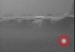 Standbild Flüchtlinge Paulis Republik Kongo, 1964, aus Sekunde 57 historischem Filmmaterial Videoclip 65675058320
