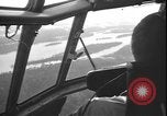 Standbild belgischen Truppen an Bord der US Air Force C-130 Flugzeugen Stanleyville Kongo, 1964, aus Sekunde 57 historischem Filmmaterial Videoclip 65675058322