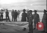 Standbild amerikanischen Marines Leopoldville Kongo, 1964, aus Sekunde 34 historischem Filmmaterial Videoclip 65675058325