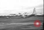 Standbild verletzte Flüchtlinge Leopoldville Republik Kongo, 1964, aus Sekunde 16 historischem Filmmaterial Videoclip 65675058326