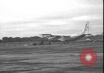 Standbild verletzte Flüchtlinge Leopoldville Republik Kongo, 1964, aus Sekunde 20 historischem Filmmaterial Videoclip 65675058326