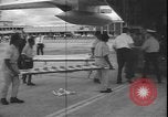 Standbild verletzte Flüchtlinge Leopoldville Republik Kongo, 1964, aus Sekunde 44 historischem Filmmaterial Videoclip 65675058326