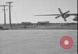 Standbild belgischen Truppen Ascension Island, 1964, aus Sekunde 10 historischem Filmmaterial Videoclip 65675058330