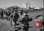 Standbild belgischen Truppen Ascension Island, 1964, aus Sekunde 34 historischem Filmmaterial Videoclip 65675058330