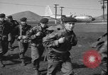 Standbild belgischen Truppen Ascension Island, 1964, aus Sekunde 41 historischem Filmmaterial Videoclip 65675058330