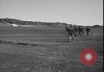 Standbild belgischen Truppen Ascension Island, 1964, aus Sekunde 50 historischem Filmmaterial Videoclip 65675058330