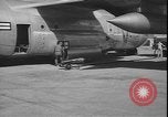 Standbild Task Force Commander Ascension Island, 1964, aus Sekunde 4 historischem Filmmaterial Videoclip 65675058331