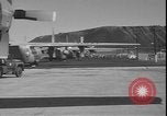 Standbild Task Force Commander Ascension Island, 1964, aus Sekunde 18 historischem Filmmaterial Videoclip 65675058331
