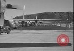 Standbild Task Force Commander Ascension Island, 1964, aus Sekunde 24 historischem Filmmaterial Videoclip 65675058331
