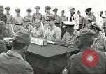 Standbild Japanische Kapitulation von Wake Island und Marcus Insel Pacific Theater, 1945, aus Sekunde 14 historischem Filmmaterial Videoclip 65675058333