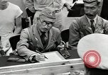 Standbild Japanische Kapitulation von Wake Island und Marcus Insel Pacific Theater, 1945, aus Sekunde 18 historischem Filmmaterial Videoclip 65675058333