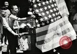 Standbild VJ-Feierlichkeiten in Shanghai und Korea Pacific Theater, 1945, aus Sekunde 15 historischem Filmmaterial Videoclip 65675058335