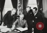 Standbild Erfolge von Präsident Harry Truman United States USA, 1948, aus Sekunde 49 historischem Filmmaterial Videoclip 65675058341