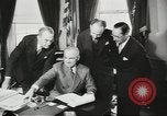 Standbild Erfolge von Präsident Harry Truman United States USA, 1948, aus Sekunde 50 historischem Filmmaterial Videoclip 65675058341