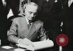 Standbild Erfolge von Präsident Harry Truman United States USA, 1948, aus Sekunde 52 historischem Filmmaterial Videoclip 65675058341