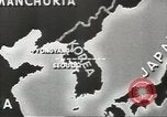 Immagine di MacArthur lo sbarco a Pusan con le truppe degli Stati Uniti Corea, 1951, secondo 7 filmato di repertorio 65675058357