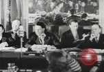 Immagine di MacArthur lo sbarco a Pusan con le truppe degli Stati Uniti Corea, 1951, secondo 28 filmato di repertorio 65675058357