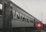 Immagine di MacArthur lo sbarco a Pusan con le truppe degli Stati Uniti Corea, 1951, secondo 56 filmato di repertorio 65675058357