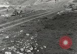 Immagine di Danni da bombardamento giapponese di Harbor olandese Aleutian Islands Alaska USA, 1942, secondo 20 filmato di repertorio 65675058382