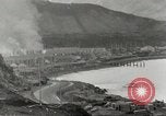 Immagine di Danni da bombardamento giapponese di Harbor olandese Aleutian Islands Alaska USA, 1942, secondo 26 filmato di repertorio 65675058382