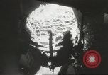 Standbild Bomben aus geschmolzenem Metall United States USA, 1943, aus Sekunde 51 historischem Filmmaterial Videoclip 65675058383