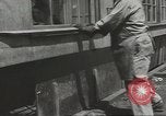 Standbild Bombe Bearbeitung United States USA, 1943, aus Sekunde 10 historischem Filmmaterial Videoclip 65675058384