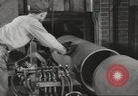 Standbild Bombe Bearbeitung United States USA, 1943, aus Sekunde 50 historischem Filmmaterial Videoclip 65675058384