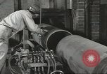 Standbild Bombe Bearbeitung United States USA, 1943, aus Sekunde 51 historischem Filmmaterial Videoclip 65675058384