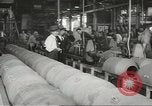 Image bombe de 1000 livres assemblée United States USA, 1943, de la seconde 53 séquences d'archives historiques vidéo 65675058385