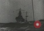 Immagine di Giapponese incrociatori leggeri nel mare in tempesta Aleutians, 1942, secondo 22 filmato di repertorio 65675058386