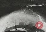 Immagine di Giapponese incrociatori leggeri nel mare in tempesta Aleutians, 1942, secondo 44 filmato di repertorio 65675058386