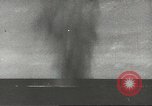 Immagine di I marinai giapponesi Teatro pacifico, 1942, secondo 51 filmato di repertorio 65675058388