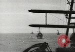 Standbild japanische Schiff Kamikawa Maru Hong Kong, 1941, aus Sekunde 9 historischem Filmmaterial Videoclip 65675058391