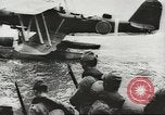 Standbild japanische Schiff Kamikawa Maru Hong Kong, 1941, aus Sekunde 60 historischem Filmmaterial Videoclip 65675058391