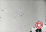 Immagine di Le forze giapponesi sfilano su Queens Road a Hong Kong Hong Kong, 1941, secondo 24 filmato di repertorio 65675058392