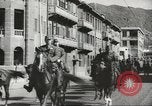 Immagine di Le forze giapponesi sfilano su Queens Road a Hong Kong Hong Kong, 1941, secondo 41 filmato di repertorio 65675058392