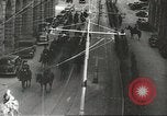 Immagine di Le forze giapponesi sfilano su Queens Road a Hong Kong Hong Kong, 1941, secondo 52 filmato di repertorio 65675058392