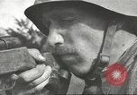 Immagine di I soldati sovietici fucili di puntamento Teatro europeo, 1943, secondo 1 filmato di repertorio 65675058396