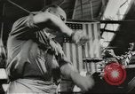 Immagine di I soldati sovietici fucili di puntamento Teatro europeo, 1943, secondo 42 filmato di repertorio 65675058396