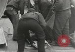 Immagine di Noi feriti evacuati da Attu Aleutian Islands Alaska USA, 1943, secondo 6 filmato di repertorio 65675058418