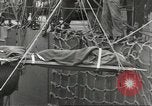 Immagine di Noi feriti evacuati da Attu Aleutian Islands Alaska USA, 1943, secondo 9 filmato di repertorio 65675058418