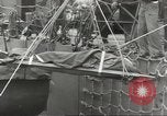 Immagine di Noi feriti evacuati da Attu Aleutian Islands Alaska USA, 1943, secondo 10 filmato di repertorio 65675058418