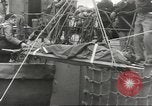 Immagine di Noi feriti evacuati da Attu Aleutian Islands Alaska USA, 1943, secondo 11 filmato di repertorio 65675058418