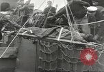 Immagine di Noi feriti evacuati da Attu Aleutian Islands Alaska USA, 1943, secondo 12 filmato di repertorio 65675058418