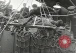 Immagine di Noi feriti evacuati da Attu Aleutian Islands Alaska USA, 1943, secondo 13 filmato di repertorio 65675058418