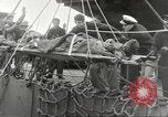 Immagine di Noi feriti evacuati da Attu Aleutian Islands Alaska USA, 1943, secondo 14 filmato di repertorio 65675058418