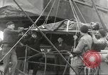 Immagine di Noi feriti evacuati da Attu Aleutian Islands Alaska USA, 1943, secondo 24 filmato di repertorio 65675058418