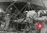 Immagine di Noi feriti evacuati da Attu Aleutian Islands Alaska USA, 1943, secondo 29 filmato di repertorio 65675058418